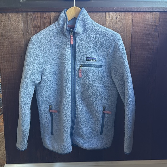 Patagonia Women’s Retro Pile Fleece Jacket - Picture 3 of 5